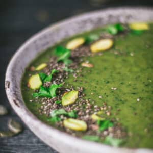 Green vegan vegetable soup with immune boosting properties