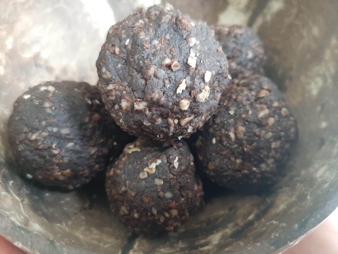 Rich chocolate energy truffles